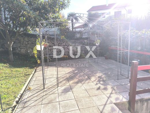 Piso / Apartamento en Opatija, Grad Opatija