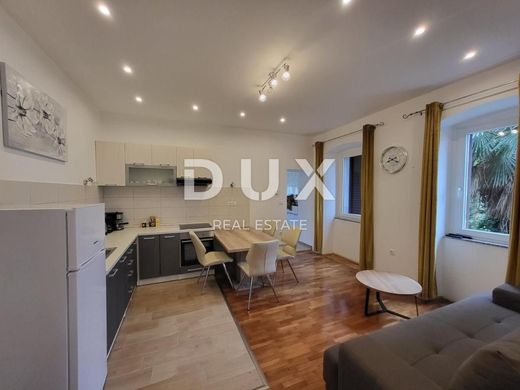 Piso / Apartamento en Opatija, Grad Opatija
