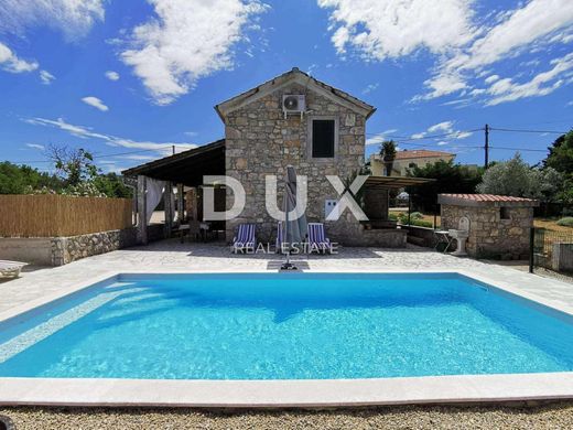 Luxury home in Dobrinj, Primorsko-Goranska