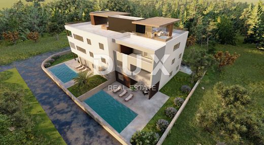 ﺷﻘﺔ ﻓﻲ Privlaka, Zadar