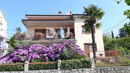 Casa de lujo en Lovran, Primorje - Gorski Kotar