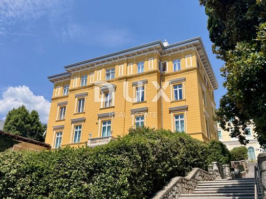 Apartament w Opatija, Grad Opatija