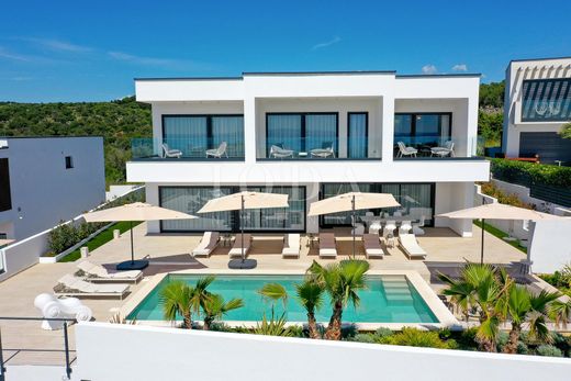 Casa de lujo en Novalja, Lika-Senj