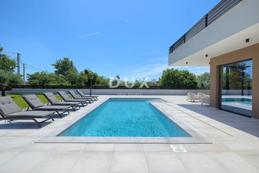 Lüks ev Marčana, Istria