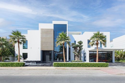 Villa in Dubai