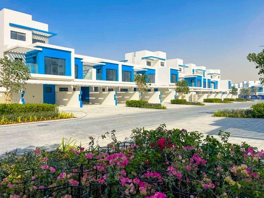 Casa di città a Dubai