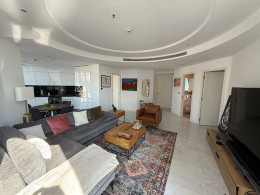 Appartamento a Dubai