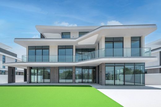 Villa in Dubai