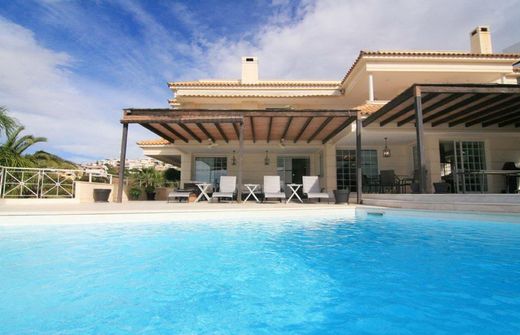 Villa a Voúla, Nomarchía Anatolikís Attikís
