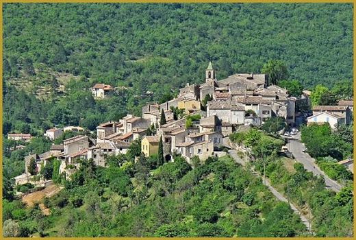 Dauphin, Alpes-de-Haute-Provenceの高級住宅