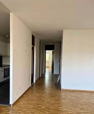 Apartment / Etagenwohnung in Meyrin, Genève