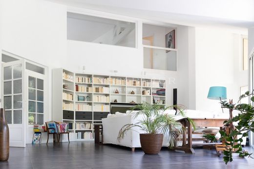 Luxus-Haus in Le Grand-Saconnex, Genève