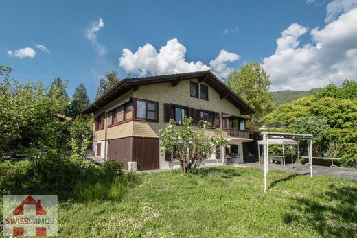 Villa in Blonay, Riviera-Pays-d'Enhaut District