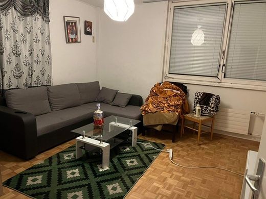 Apartment / Etagenwohnung in Vernier, Genève