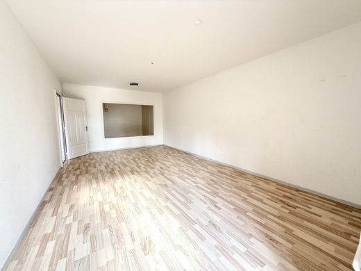 Piso / Apartamento en La Chaux-de-Fonds, La Chaux-de-Fonds District