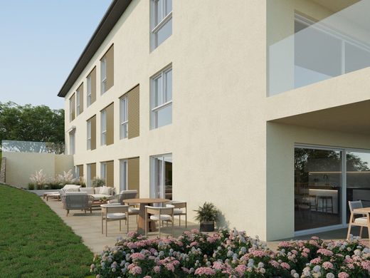 ﺷﻘﺔ ﻓﻲ Corcelles, Neuchâtel District