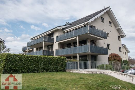 Apartment in Noville, Aigle District