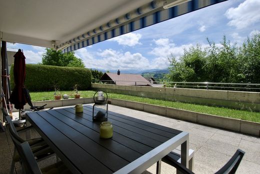 Apartament w Alterswil, Sense District