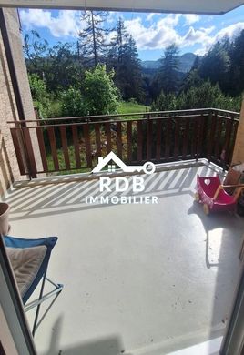Apartment in Saint-Cergue, Nyon District