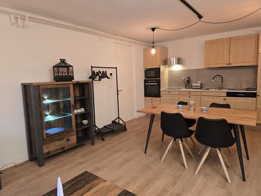 Apartment / Etagenwohnung in Commugny, Nyon District