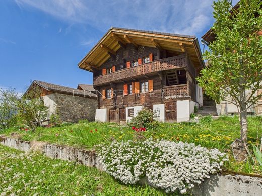 Luxury home in Les Posses, Aigle District
