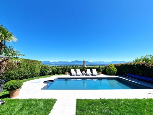 Luxury home in Founex, Nyon District
