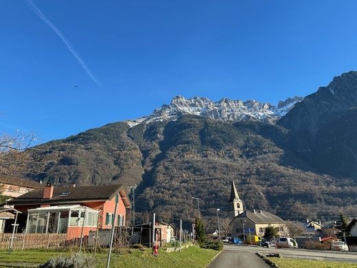 Penthouse in Evionnaz, Martigny District