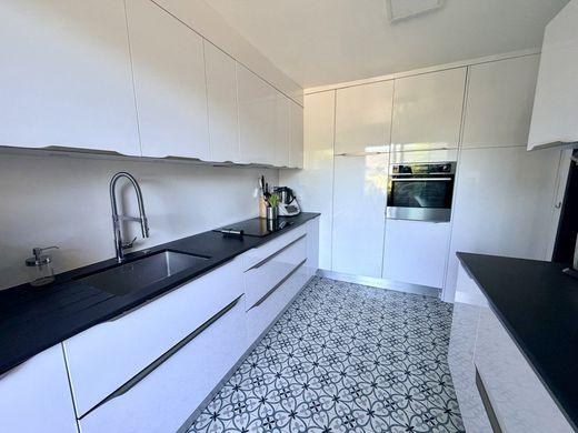 Apartment in Nyon, Nyon District