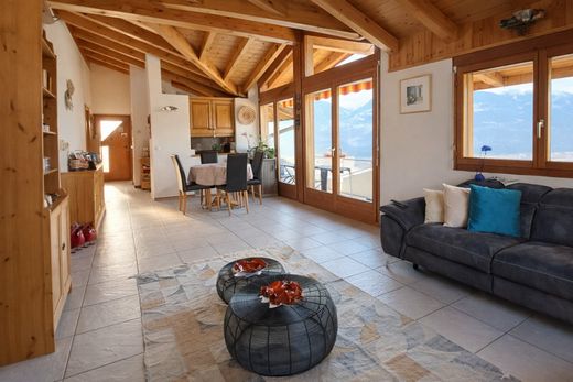 Apartment in Chandolin, Sion District