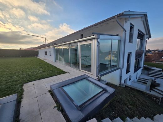 Casa de lujo en Villars-Ste-Croix, Ouest Lausannois District