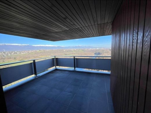 Apartment in Le Lignon, Geneva