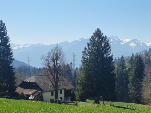 Luxus-Haus in Villard-sur-Chamby, Riviera-Pays-d'Enhaut District