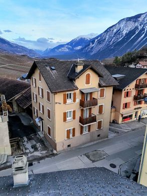 Luxury home in Muraz (Sierre), Sierre District