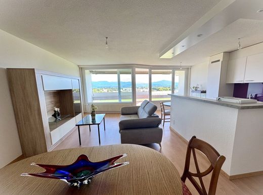 Appartement in Gland, Nyon District