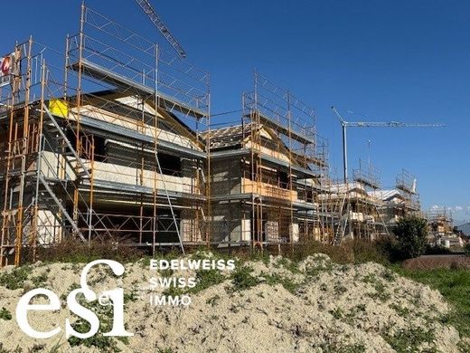 호화 저택 / Saillon, Martigny District