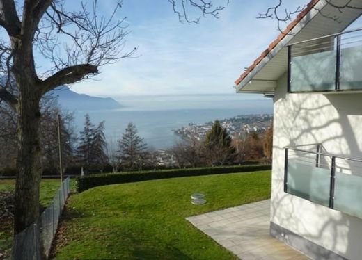 ﺷﻘﺔ ﻓﻲ Montreux, Riviera-Pays-d'Enhaut District
