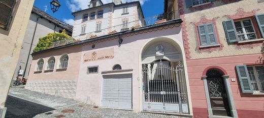 Casa di lusso a Craveggia, Verbano-Cusio-Ossola