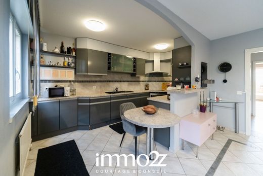 Appartement in Epalinges, Lausanne District