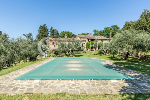 Boerderij in Passignano sul Trasimeno, Provincia di Perugia