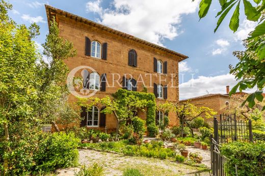 Villa in Pienza, Province of Siena