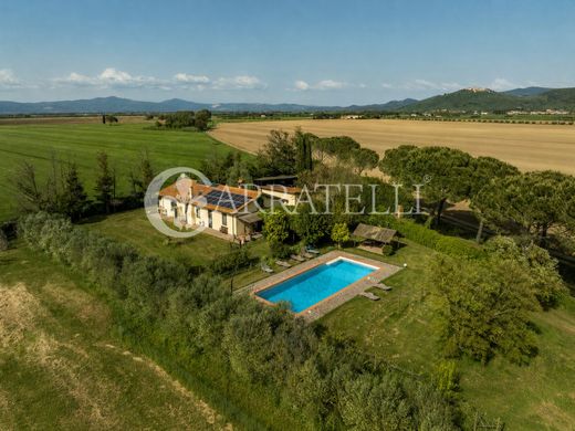 Rural or Farmhouse in Grosseto, Provincia di Grosseto