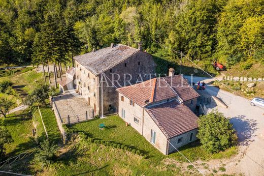Rural or Farmhouse in Cortona, Province of Arezzo