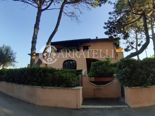 Appartamento a Castiglione della Pescaia, Grosseto