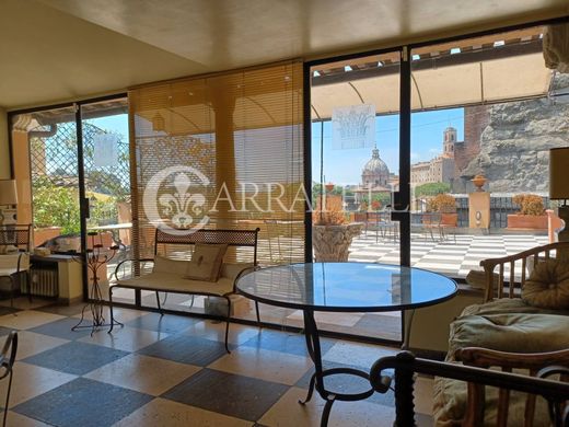 Luxury home in Rome, Latium