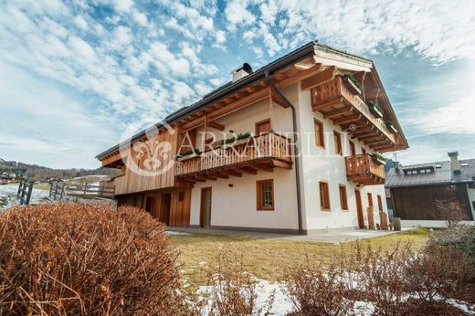 Apartment in Cortina d'Ampezzo, Provincia di Belluno