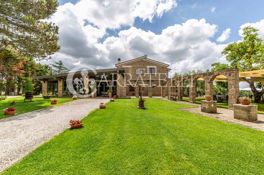 Rural or Farmhouse in Pitigliano, Provincia di Grosseto