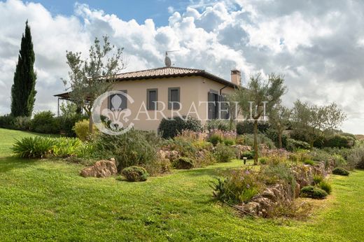 Villa in Montalto di Castro, Provincia di Viterbo