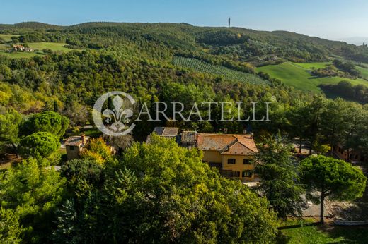 Rustico o Casale a Montepulciano, Siena