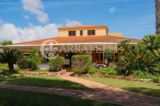 Villa en Oristano, Provincia di Oristano