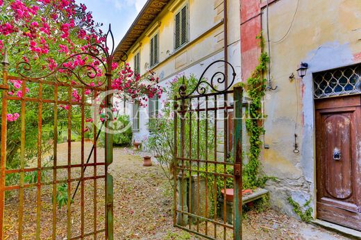 Villa a Reggello, Firenze